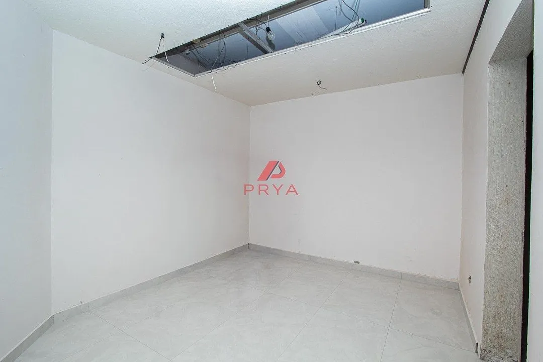Foto 5 de Oficina Corporativa en Renta de 191 m² sobre Av. Miguel Hidalgo, Colonia America