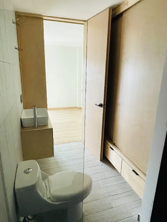 Foto 4 de Departamento en venta en Calle Mar Rojo, Mezquitan Country, Guadalajara