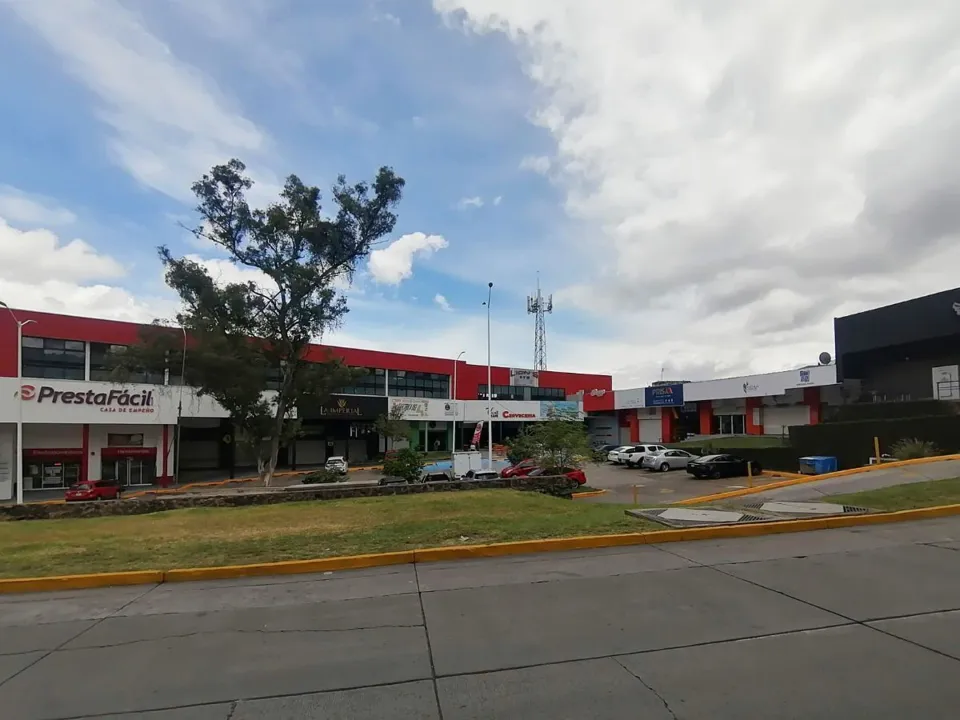 Foto 6 de PLAZA COMERCIAL OPERANDO EN VENTA EN TERRALTA, TLAQUEPAQUE