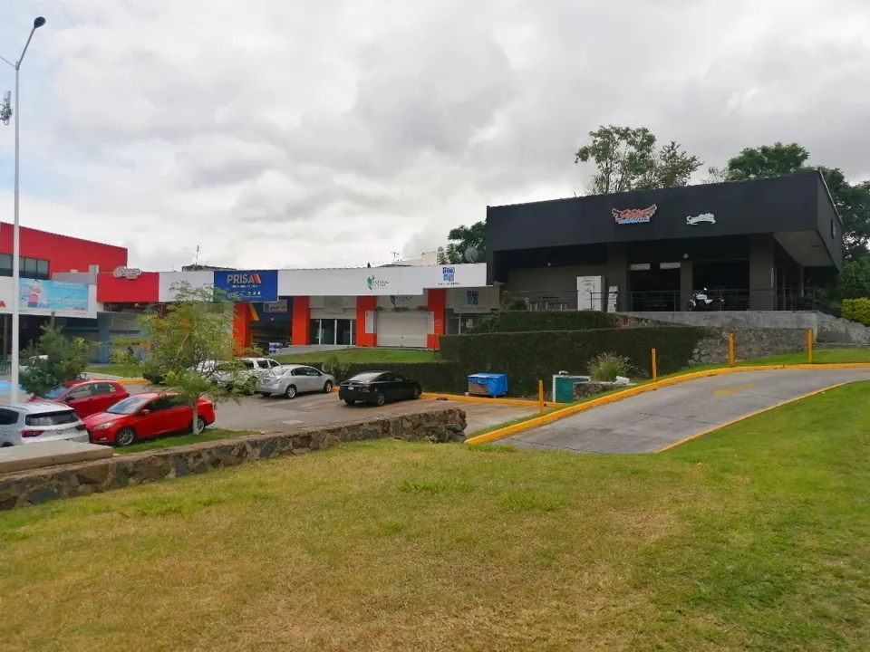 Foto 7 de PLAZA COMERCIAL OPERANDO EN VENTA EN TERRALTA, TLAQUEPAQUE