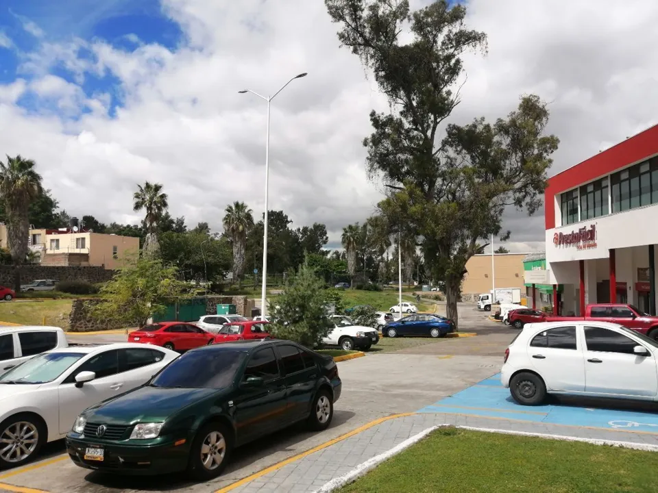 Foto 9 de PLAZA COMERCIAL OPERANDO EN VENTA EN TERRALTA, TLAQUEPAQUE