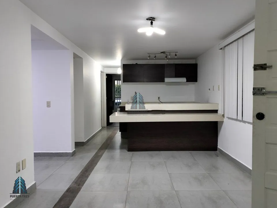 ¡Baja de Precio! Departamento en Planta Baja en Av. Naciones Unidas
