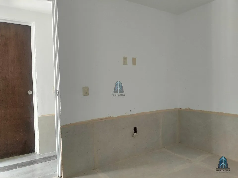 Foto 9 de ¡Baja de Precio! Departamento en Planta Baja en Av. Naciones Unidas