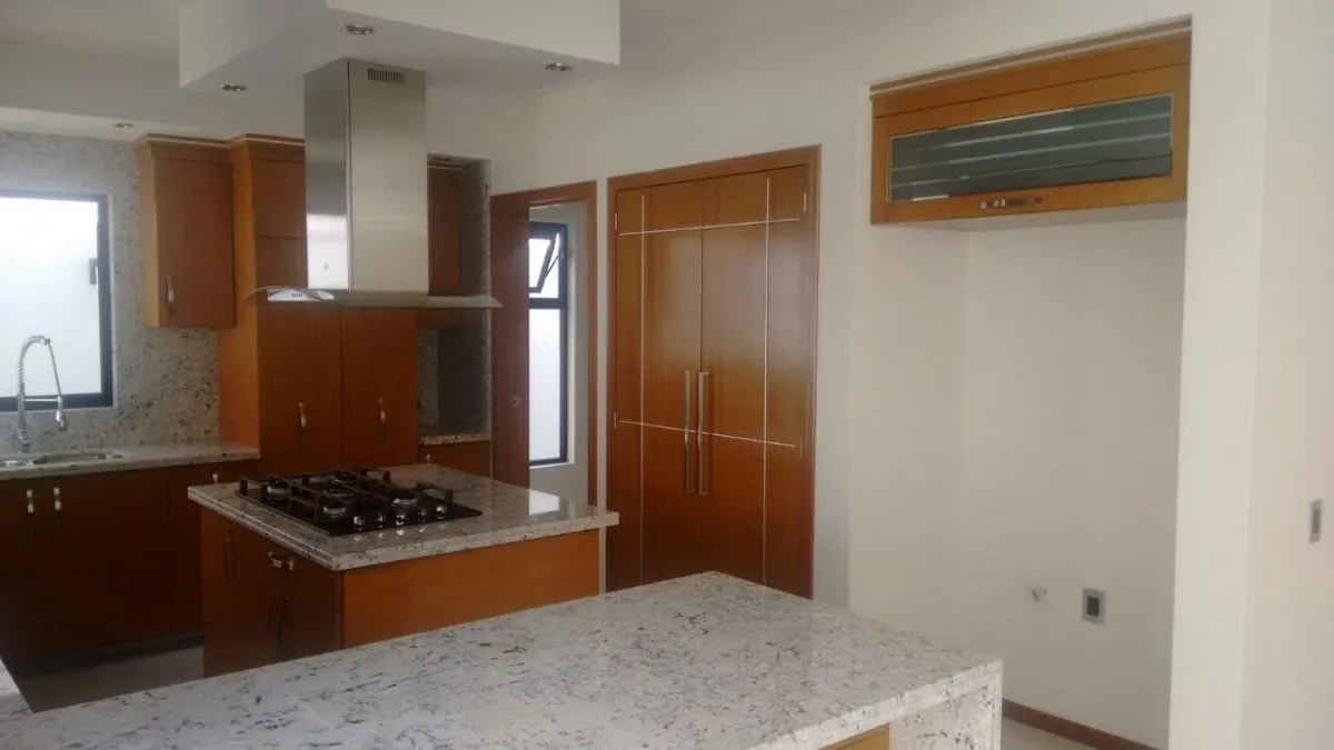 Foto 3 de CASA EN RENTA EN ZAPOPAN JAL. ZONA REAL; LA TOSCANA