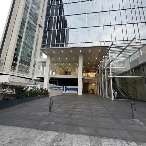 Foto 3 de LOCAL EN RENTA — ANDARES | 981 M² + TERRAZA PANORÁMICA