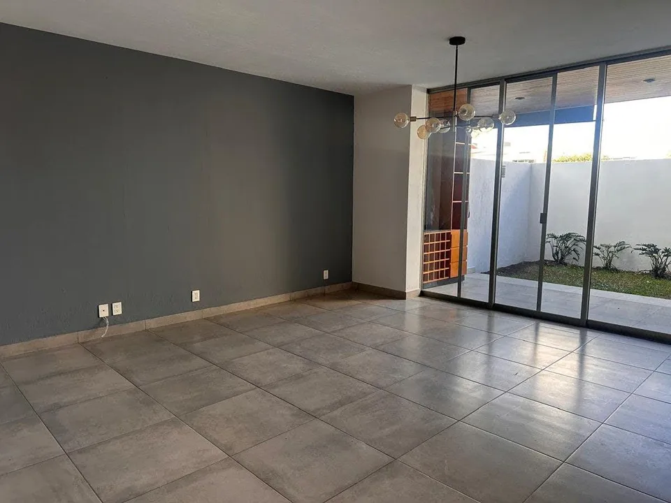 Foto 2 de Casa en venta Soare Acanthia, Solares Residencial dentro de coto
