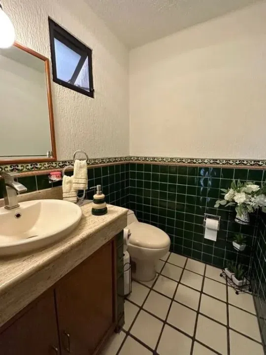 Foto 7 de HERMOSA CASA EN VENTA EN LA PRIMERA SECCIÓN DE EL PALOMAR $10'970,000 pesos