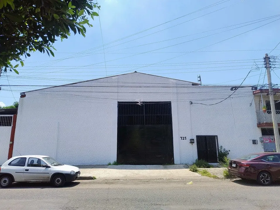 OPORTUNIDAD CORPORATIVA: BODEGA COMERCIAL EN RENTA