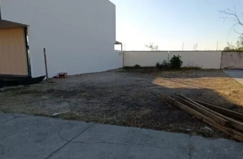 Foto 3 de 🏡 TERRENO EN VENTA EN PARQUES VALLARTA 🌳