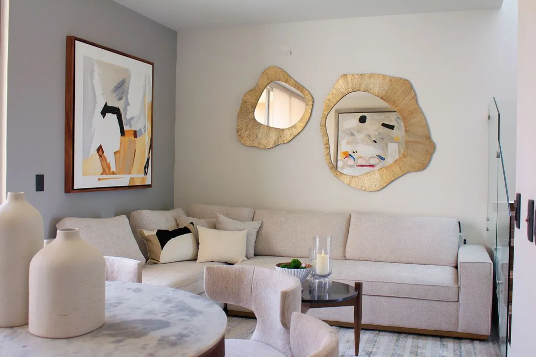 Foto 6 de HERMOSA CASA DETRAS DE PLAZA GALERIAS SANTA ANITA EN TLAJOMULCO