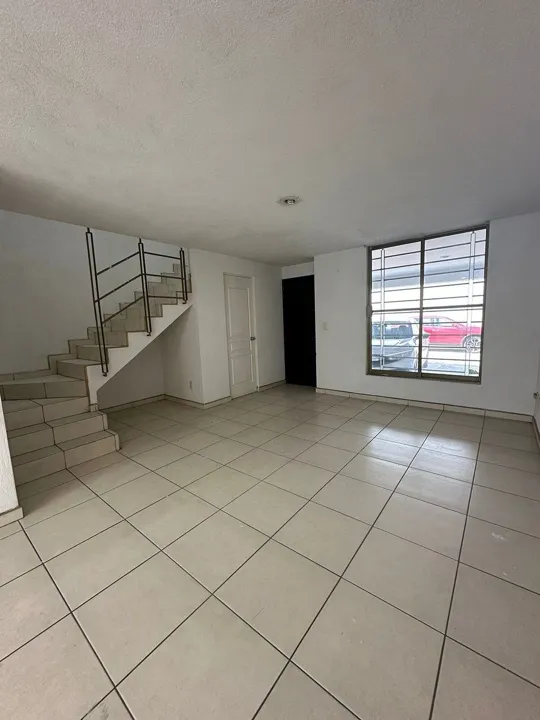 Foto 2 de Casa Habitación en Venta en Residencial Valle del Sur, Tlaquepaque