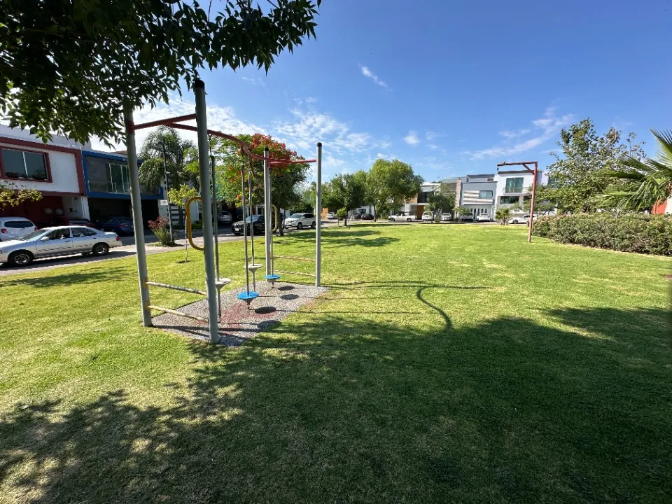 Foto 4 de Casa en venta en Calle Eutimio Pinzón, Rancho Nuevo, Guadalajara