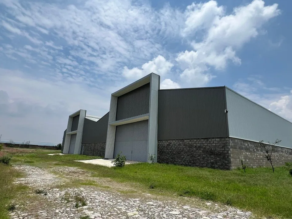 Terreno con Bodega Industrial en Camino a Nextipac