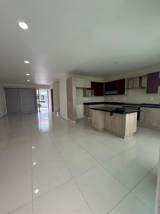 Foto 6 de CASA EN RENTA FRACC. LA CIMA DE  ZAPOPAN COTO H