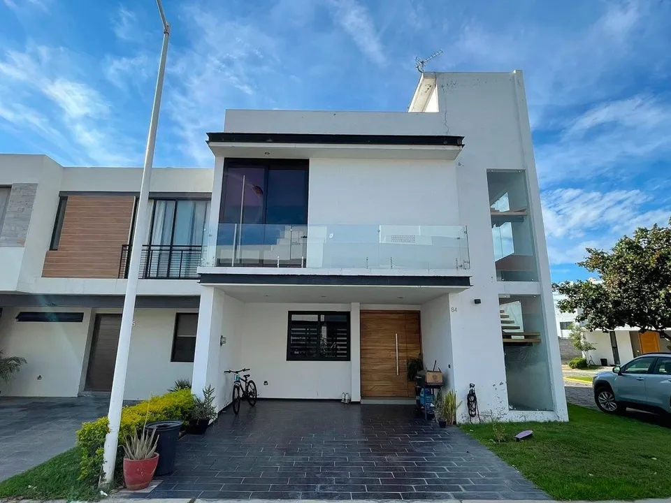 Casa en Venta en Residencial campestre - Seneca 84