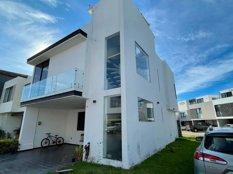 Foto 2 de Casa en Venta en Residencial campestre - Seneca 84