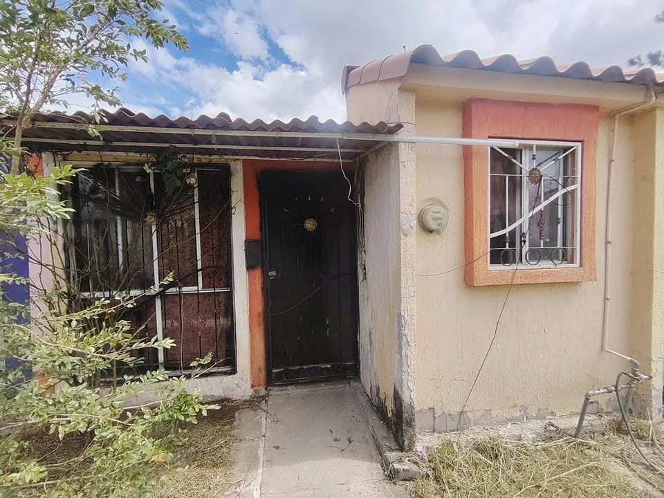 CASA EN VENTA EN PASEOS DE LOS AGAVES