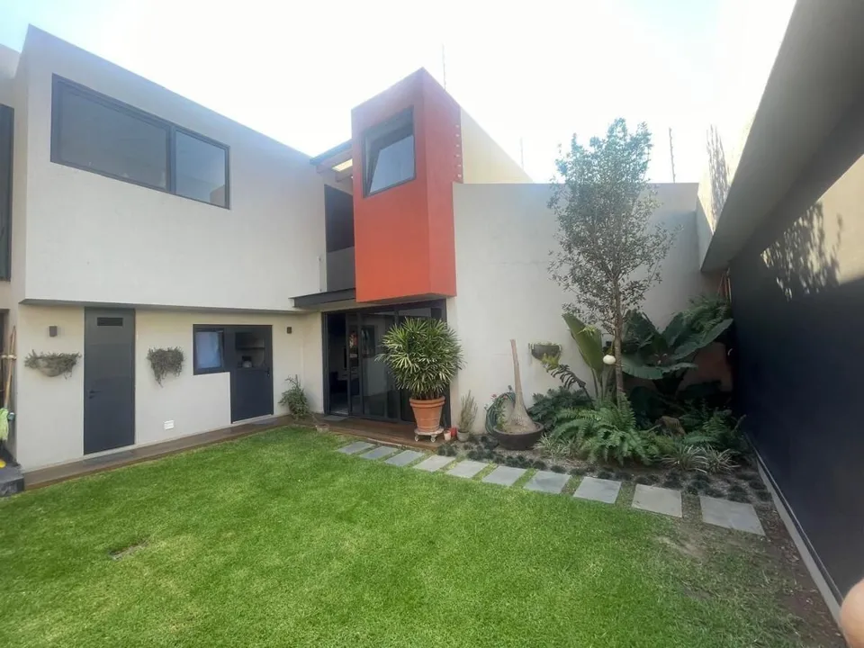 Foto 2 de CASA EN VENTA EN LINCOLN  VALLARTA NORTE GUADALAJARA JAL