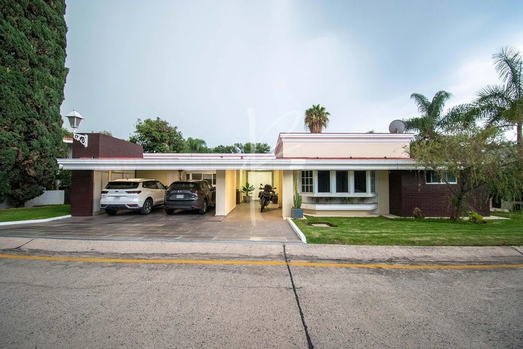 Foto 5 de CASA EN VENTA EN CLUB DE GOLF SANTA ANITA