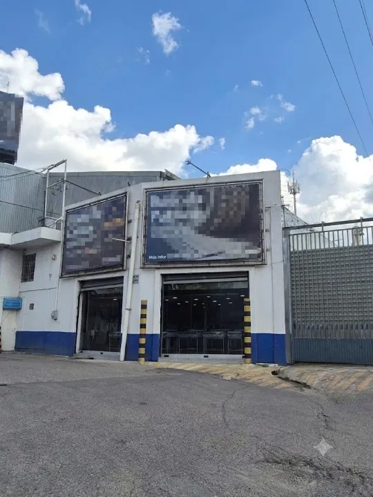 Foto 3 de Bodega Comercial en renta en Calzada Lázaro Cárdenas, Alamo Industrial, San Pedro Tlaquepaque