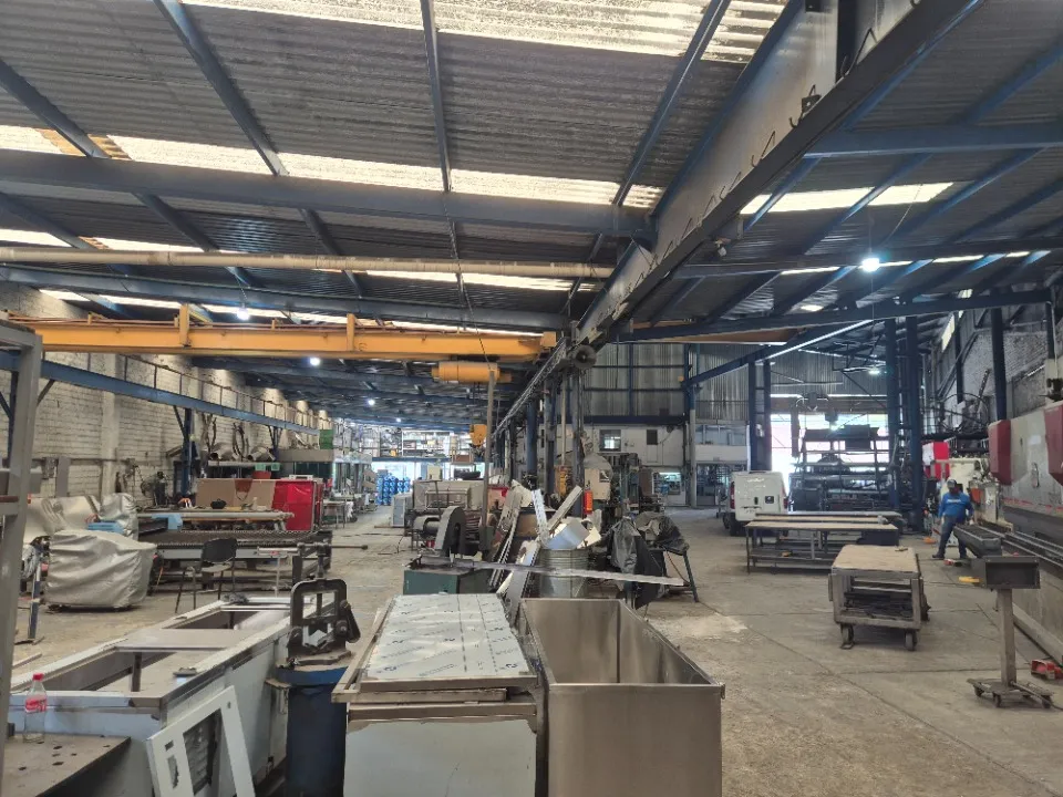 Foto 5 de Bodega Comercial en renta en Calzada Lázaro Cárdenas, Alamo Industrial, San Pedro Tlaquepaque