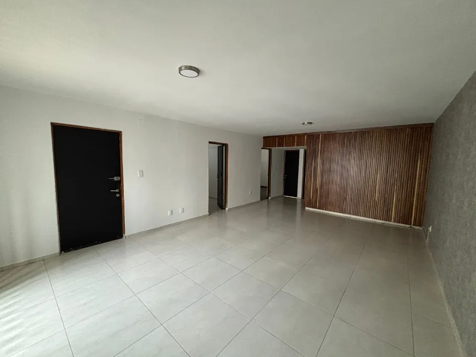 Foto 4 de Casa en venta en Avenida Cerro Gordo, Las Águilas, Zapopan