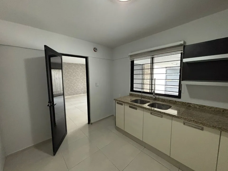 Foto 9 de Casa en venta en Avenida Cerro Gordo, Las Águilas, Zapopan