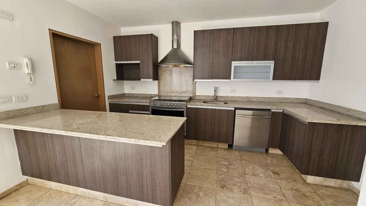 Foto 2 de Casa en Venta en Senda Habitat