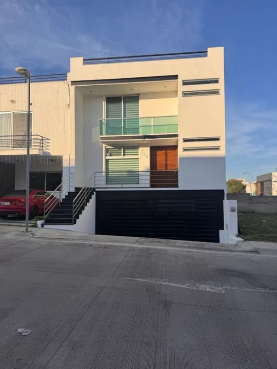 Casa en venta en Coto Valle Imperio Español Valle imperial,