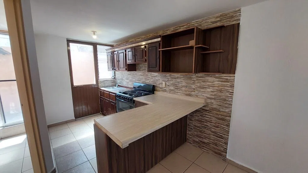 Foto 5 de CASA EN VENTA EN REAL CASA BLANCA – ZAPOPAN