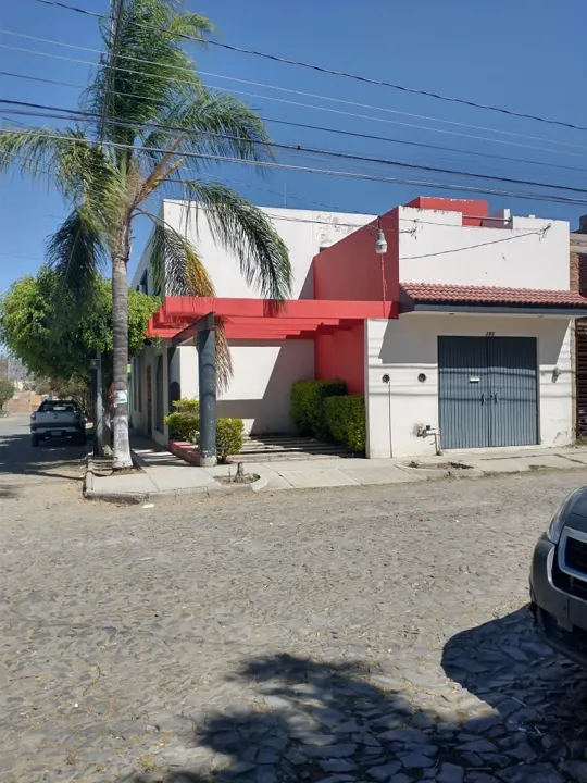 Tu Casa Propia + Local Comercial, Listo en Arboledas de San Gaspar, Tonalá.