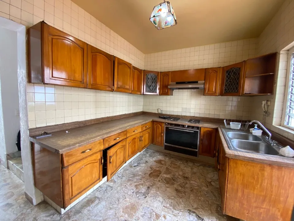 Foto 2 de casa con uso de suelo en venta en Independencia Oriente