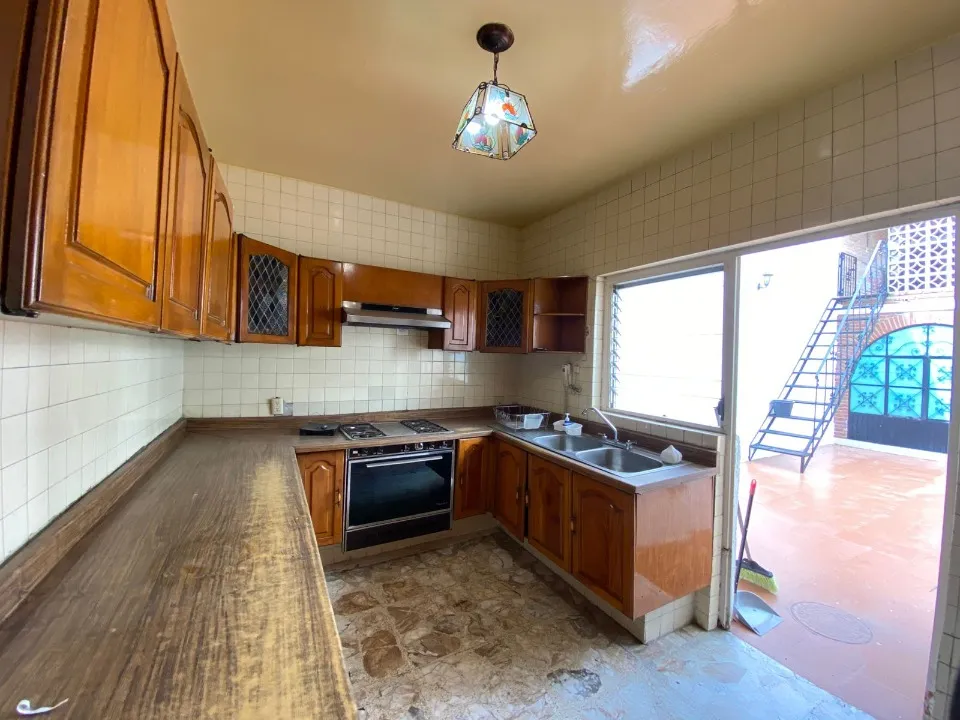 Foto 3 de casa con uso de suelo en venta en Independencia Oriente