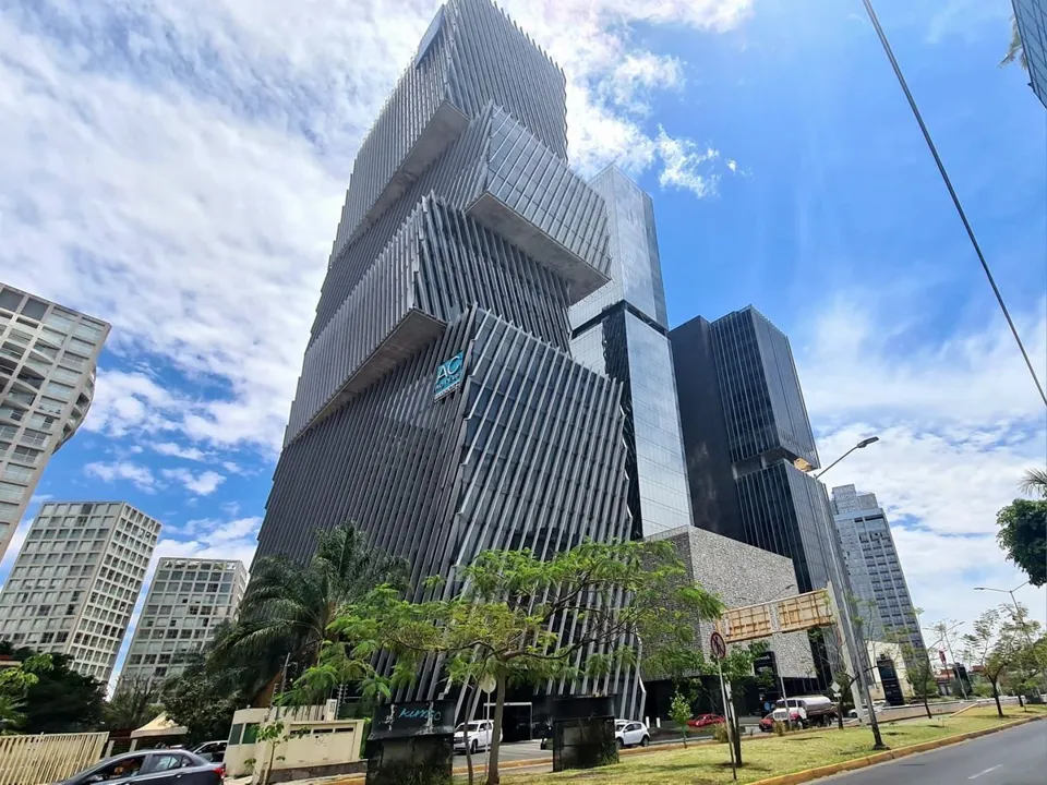 Foto 4 de Espectaculares Oficinas en Renta Complejo Américas Mil500, desde 540m2 obra gris