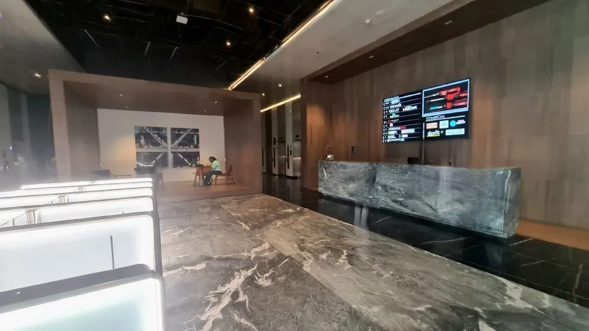 Foto 6 de Espectaculares Oficinas en Renta Complejo Américas Mil500, desde 540m2 obra gris