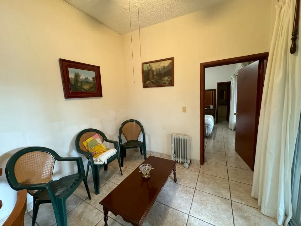 Foto 6 de Propiedad en venta, 2 casas, 1 bungalow y terraza en Zapopan