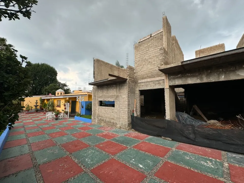 Foto 9 de Propiedad en venta, 2 casas, 1 bungalow y terraza en Zapopan