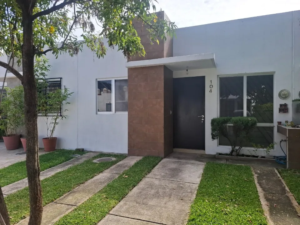 Casa en venta en Violeta, Foret, Zapopan