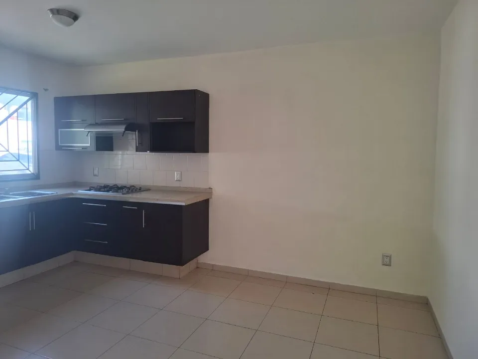 Foto 4 de Casa en venta en Violeta, Foret, Zapopan