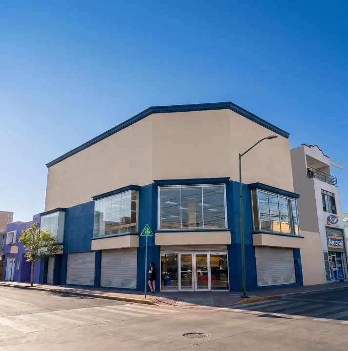 Local comercial en renta en Santa Teresita, Guadalajara | 638 m² con montacargas