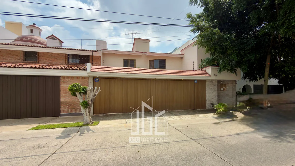 CASA EN VENTA EN COL. TERRANOVA