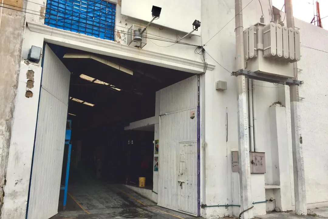 Foto 2 de Bodega en venta en Col. Real, 495 m² construcción, a 10 min del Centro