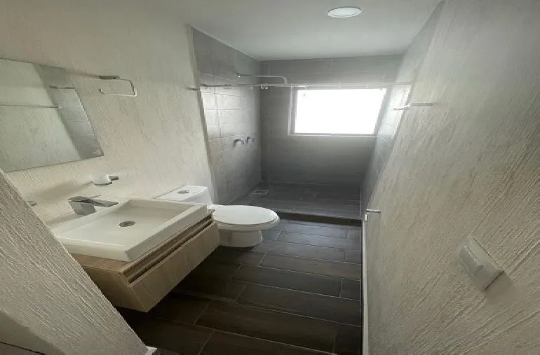 Foto 2 de Casa en venta en AV ADAMAR, ADAMAR, TLAJOMULCO