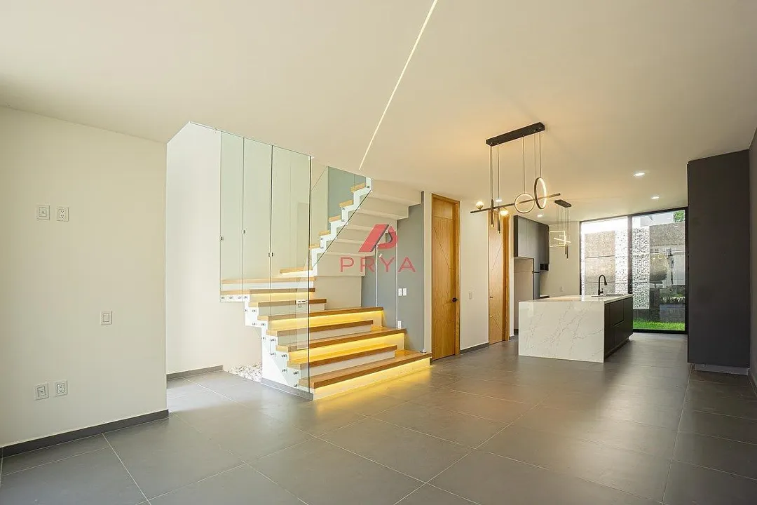Foto 4 de Casa en Venta en Punto Sur Tlajomulco de Zuñiga | 4 Recámaras con Roof Garden