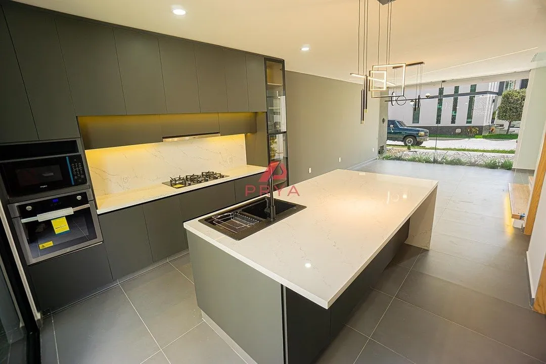Foto 6 de Casa en Venta en Punto Sur Tlajomulco de Zuñiga | 4 Recámaras con Roof Garden