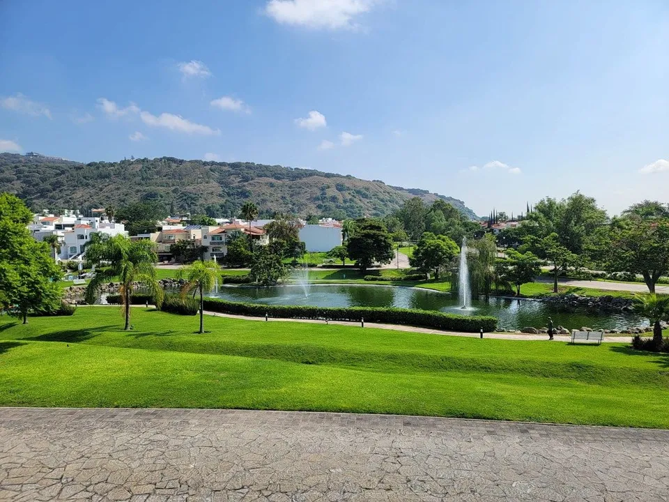 TERRENO EN VENTA EN FRACC. EL MANANTIAL