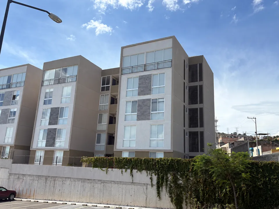 Foto 2 de SE VENDE DEPARTAMENTO  ALTOSUR (TLAQUEPAQUE  )