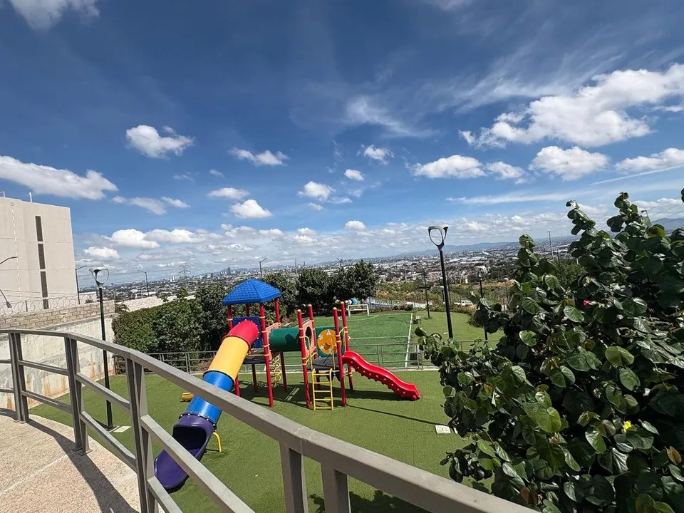 Foto 7 de SE VENDE DEPARTAMENTO  ALTOSUR (TLAQUEPAQUE  )