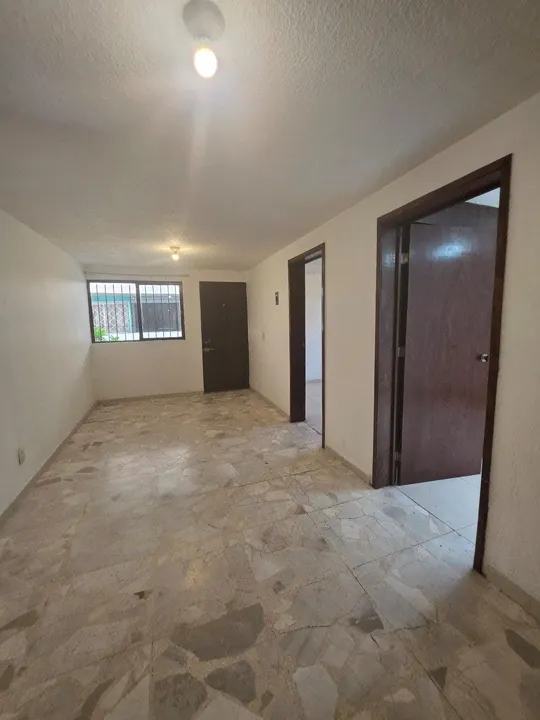 Foto 8 de Departamento en renta en San Rafael, Guadalajara: 2 recámaras,