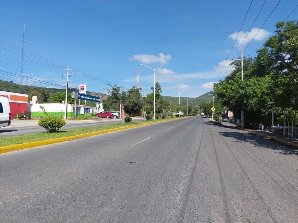 Foto 4 de Terreno en venta en Tlajomulco - Circuito Metropolitano Sur